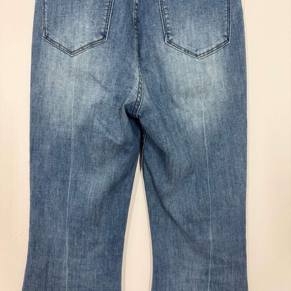 Commense High Rise Wide Leg Flare Jean - Picture 9 of 16